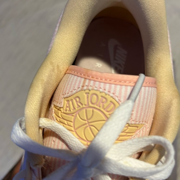 Jordan - Picture 3 of 5